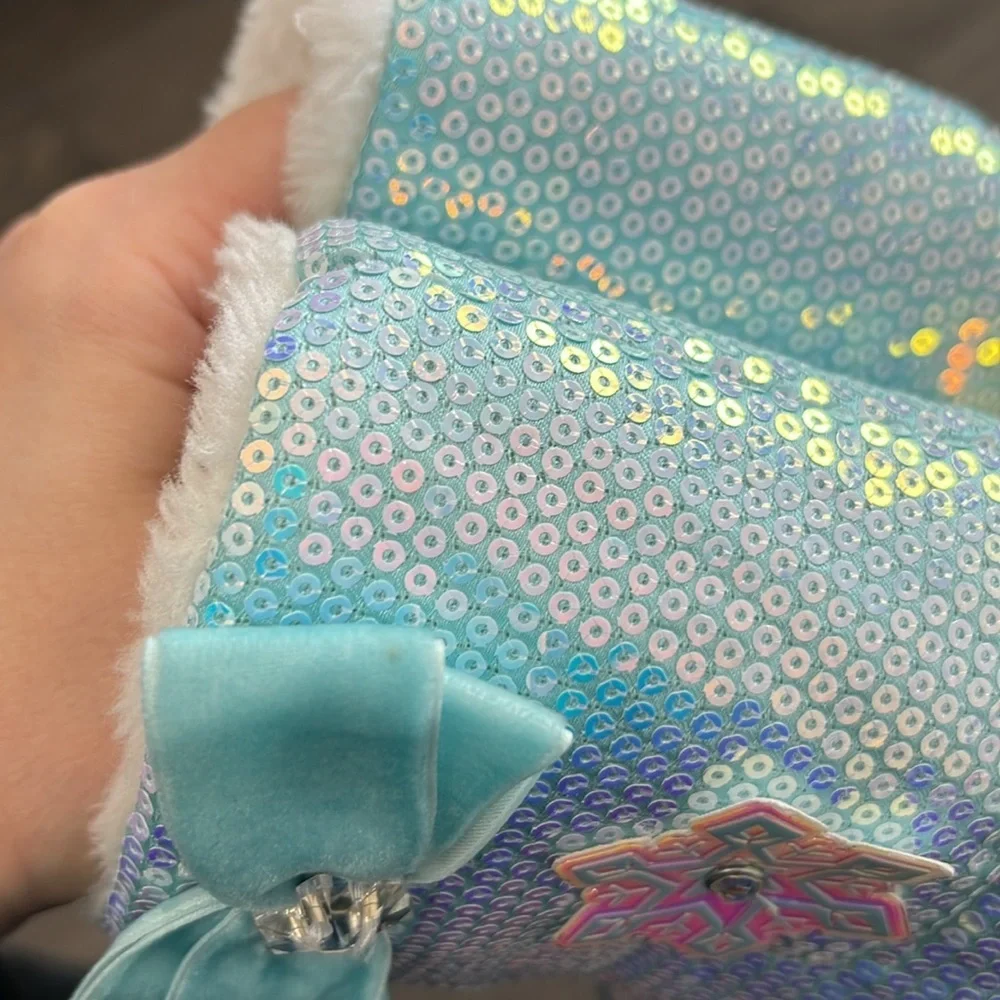 Frozen 2 sequenced slipper booties